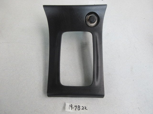 トヨタ COROLLA カローラ NZE121 H16年 ATシフト カバー シガーソケット付 19-7B22拍卖