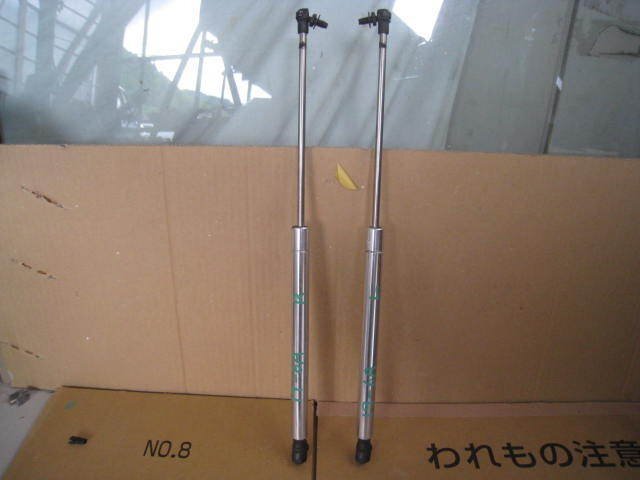 ☆VW パサート PASSAT ワゴン リアハッチ ダンパー 2本組 19-6A40拍卖