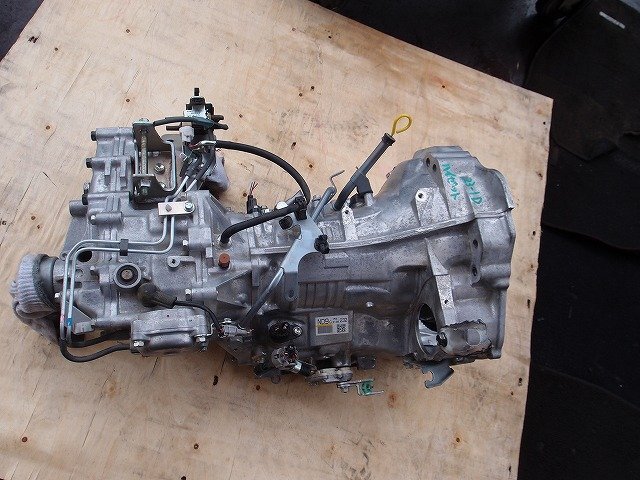 ☆ ダイハツ HIJET ハイゼット S331V R3年 4AT トランス ミッション本体 オートマ ミッション 極少走行車 23-1D107拍卖