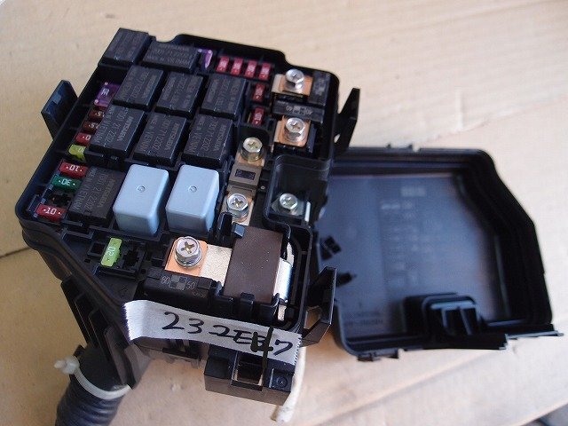 ☆ ホンダ N-BOX JF2 H24年 エンジンルーム ヒューズ リレーボックス 23-2E47拍卖