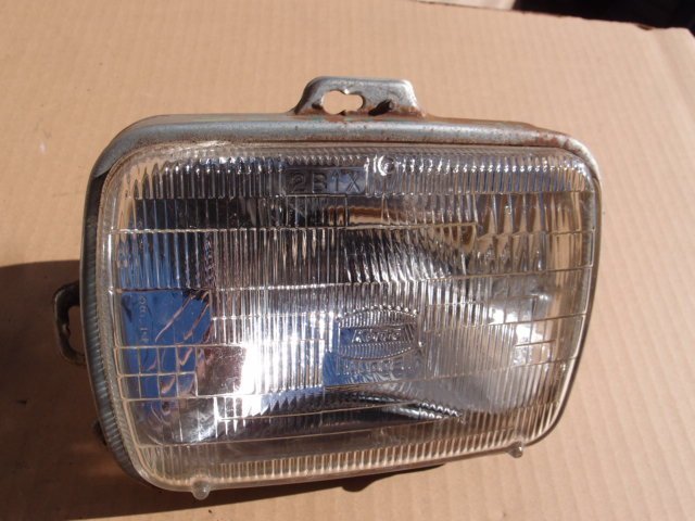 ☆ 三菱 MINICAB ミニキャブ U42V H6年 ヘッドライト ヘッドランプ 右側 運転席側 23-4H08拍卖