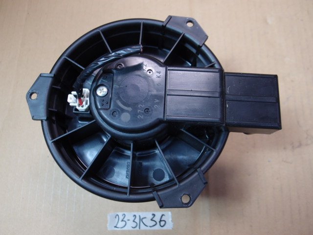 ☆ スズキ MRワゴン MF22S H20年 4WD車 ブロワファン 空調ファン 23-3K36拍卖