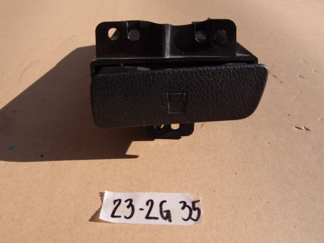 ☆ 日産 DAYZ デイズ B21W H25年 助手席 カップホルダー ドリンクホルダー 23-2G35拍卖