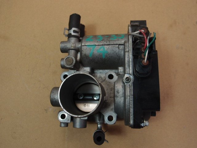 ☆ スズキ SPACIA スペーシア MK32S H25年 スロットルボディ バタフライ 23-3J74拍卖
