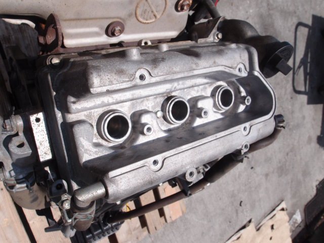 ☆ スズキ EVERY エブリイ バン DA64V 4WD車 エンジン 本体 K6A 658cc AT-4WD車 23-4K34拍卖