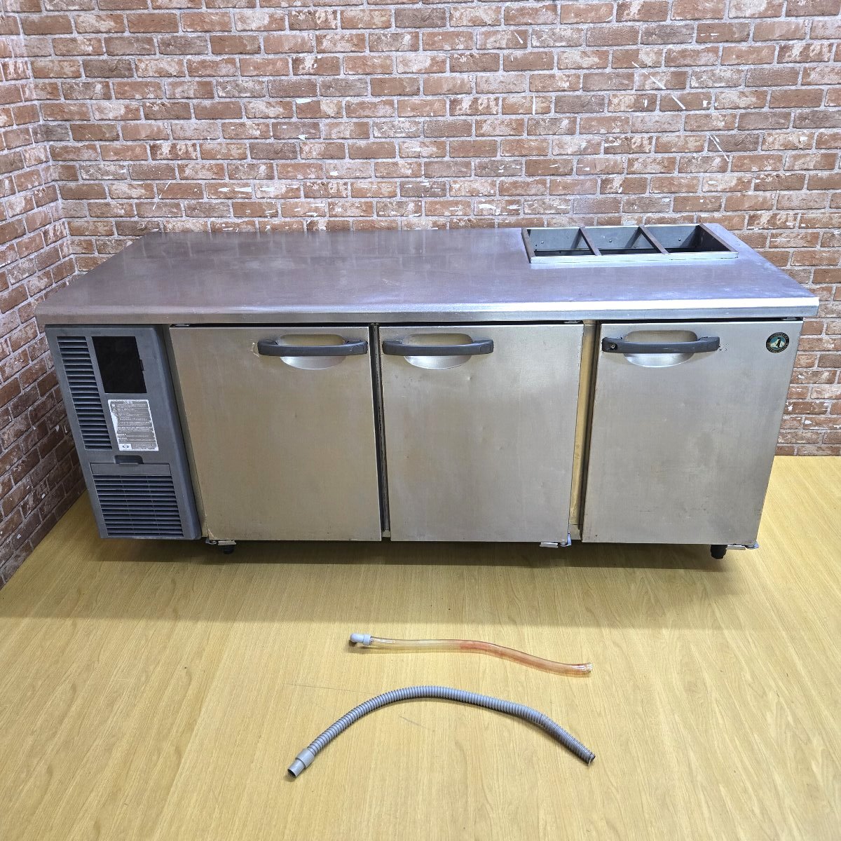 ★☆*5i064 HOSHIZAKI ホシザキ 台下冷蔵庫 RT-180SDF-ML 業務用3ドア 幅180cm 奥行75cm ホテルパン コールドテーブル 動作確認済み♪☆★拍卖