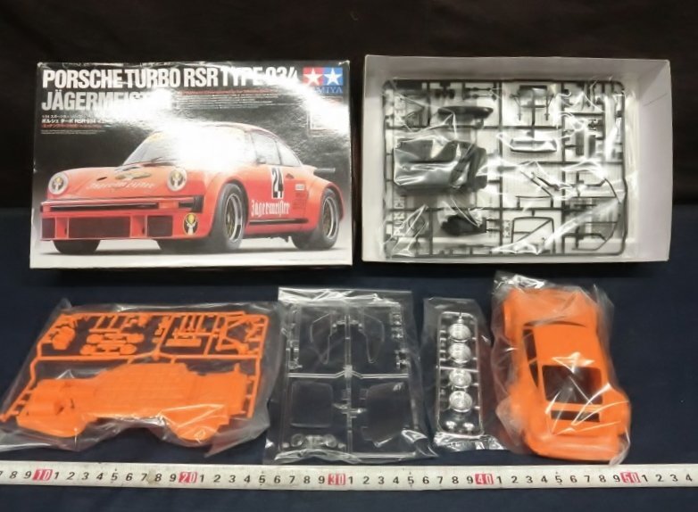 L0937 タミヤ 1/24 スポーツカーシリーズ ポルシェ ターボ RSR 934 イェーガーマイスター プラモデル 模型拍卖