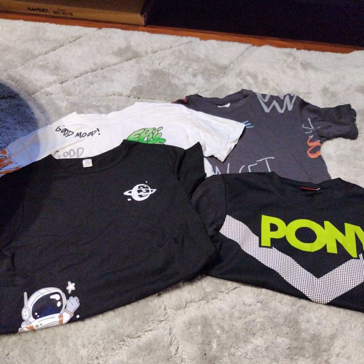 ZARA SHEIN Tシャツ 4枚セット拍卖