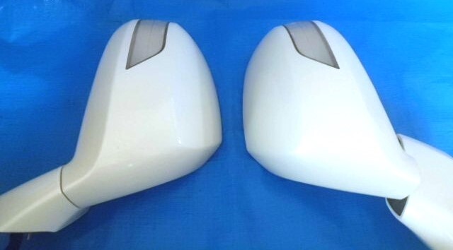 ホンダ フリード GB3 純正 ドアミラー 左右 ウインカー付 電動格納 白 カプラー7ピン J0 Murakami 8326 拍卖