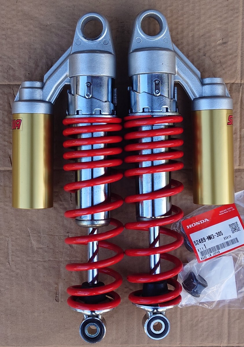 CB400SF レボリューション NC42 純正拍卖