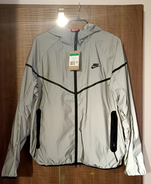 LL 新品未使用・送料込・セットアップ/ナイキ テック メンズ ウーブン フラッシュ拍卖