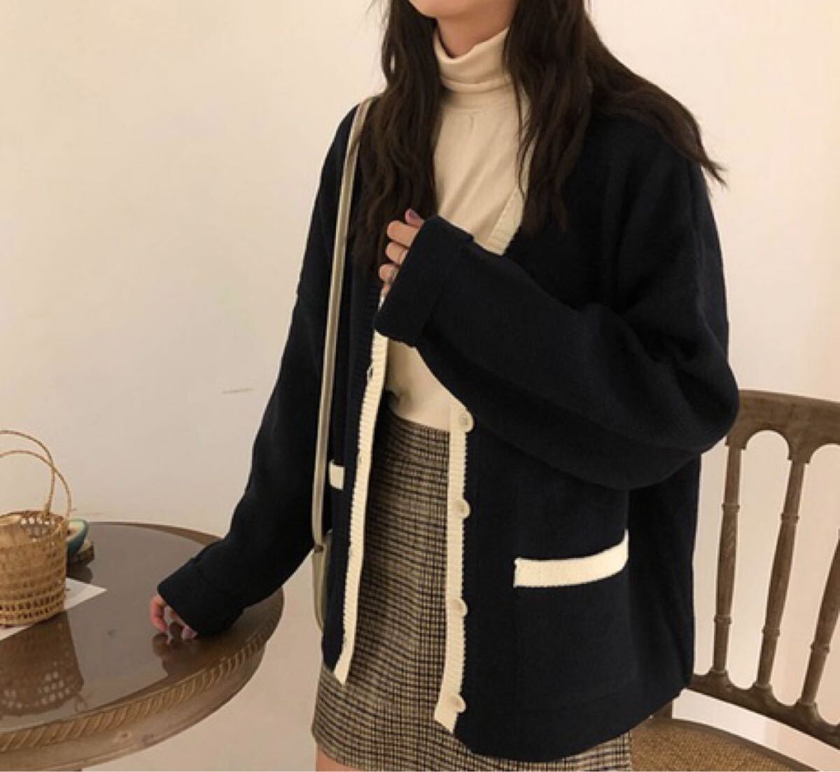 【新品傷なし】パイピングカーディガン ネイビーフリーサイズ カーディガン ニットカーディガン 長袖拍卖