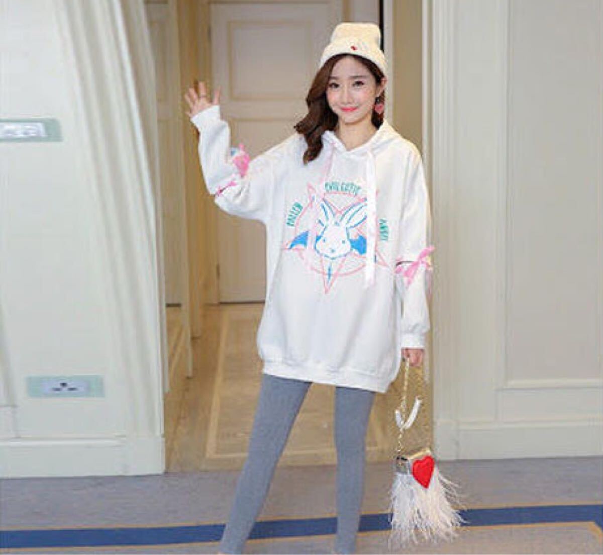 【新品】病みかわ うさぎ パーカー ビッグシルエット ワンピース ホワイト 長袖拍卖