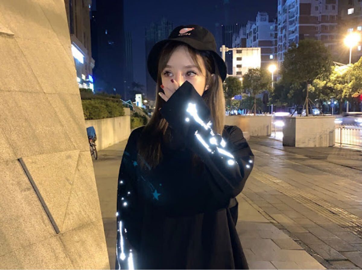 新品反射 プリント ストリート系 ロンT 長袖 黒 星柄レディース カジュアルワンピースチュニック拍卖