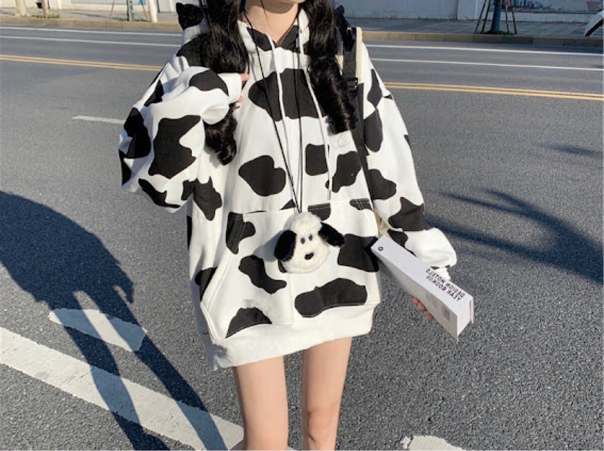 新品ビッグシルエット カウ柄 牛柄 ホルスタイン アニマルパーカー トップス拍卖