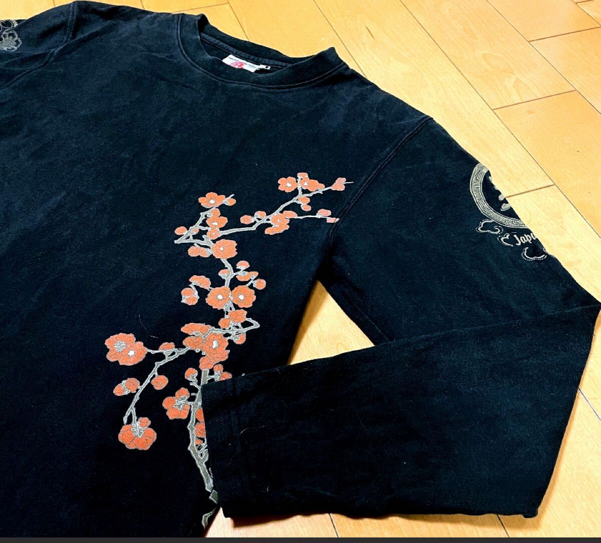 BakuretsuRanmanMusume和柄カットソー拍卖
