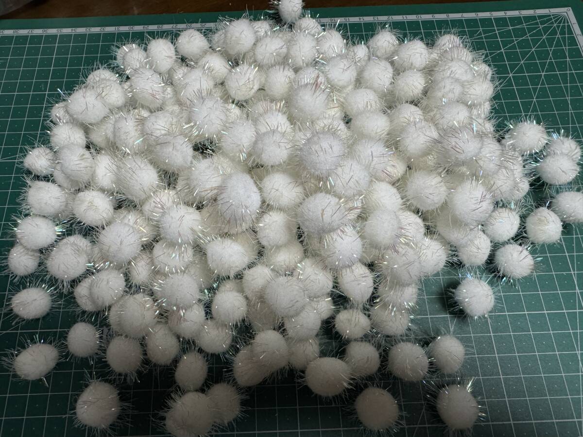 270個 オーロラボンテン 20mm 手芸材料 / 手芸 工作 猫じゃらしに ボンテン 梵天 ボンボン拍卖