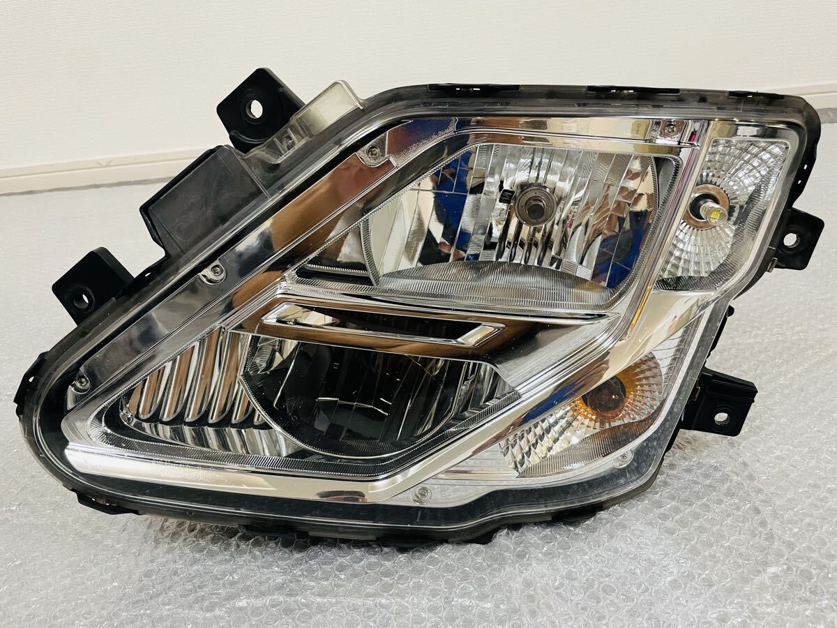 ★破損無 点灯OK★ UD トラックス 純正 クオン LED ヘッドライト ヘッドランプ 左 左側 KOITO 100-25801 刻B拍卖