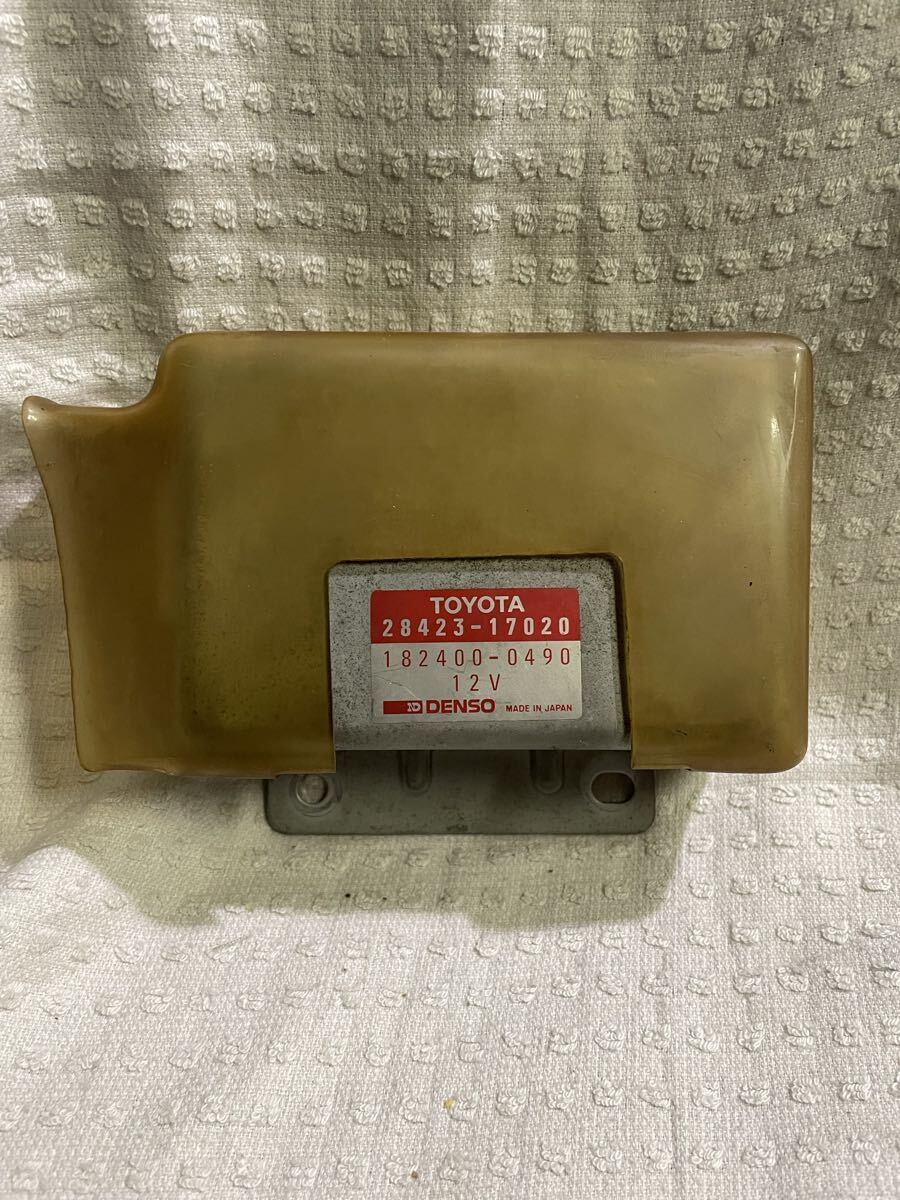 トヨタ TOYOTA ランクル 80系 ボルテージコンバータタイマー 28423-17020 コンピュータ拍卖
