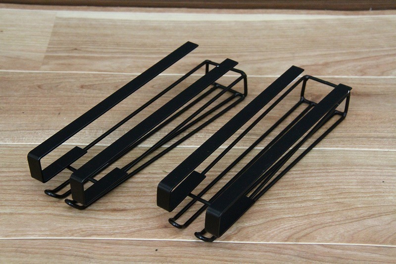 【未使用品】250422003 ワイン グラスハンガー 10インチ シングル ブラック 2点セット 差し込み式 ネジ不要 賃貸にも ★一点物拍卖