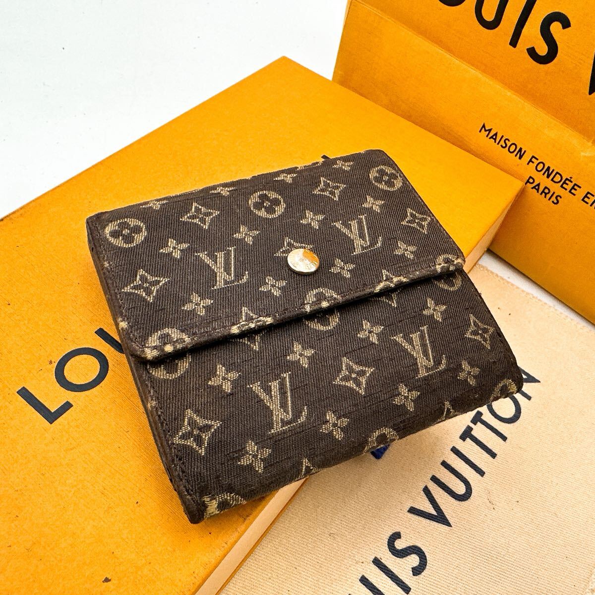 5884【ほぼ極美品】LOUIS VUITTON ルイヴィトン モノグラム ミニラン ポルトフォイユエリーズ 三つ折り財布 Wホック M95233/TH0076拍卖