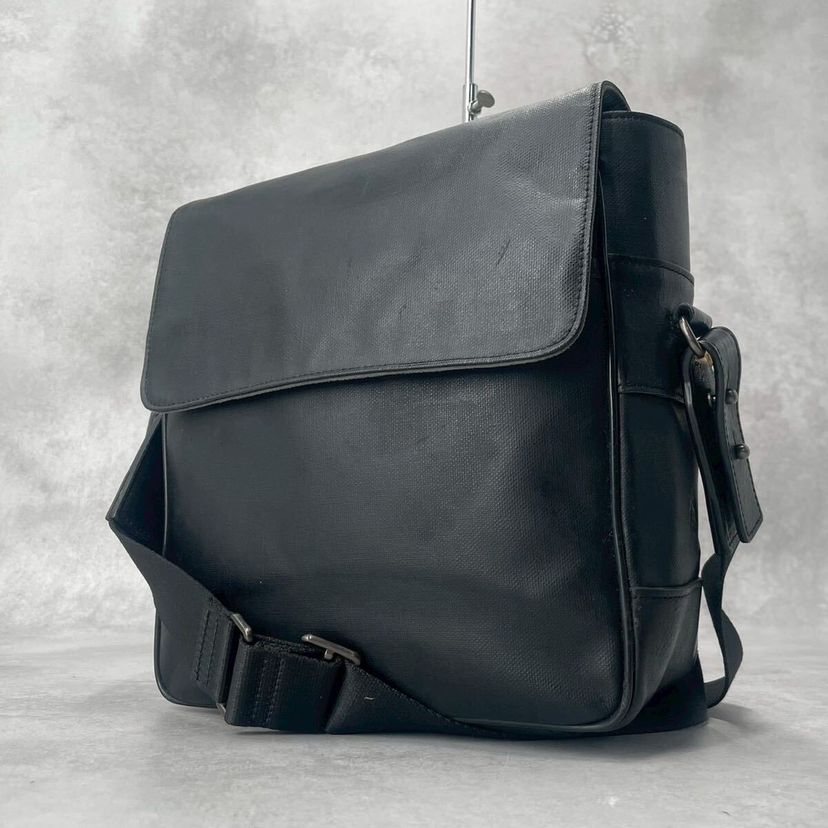 極美品◆dunhill ダンヒル ショルダー バッグ ブラック クロスバッグ 本革 レザー ブラック 黒 メンズ拍卖