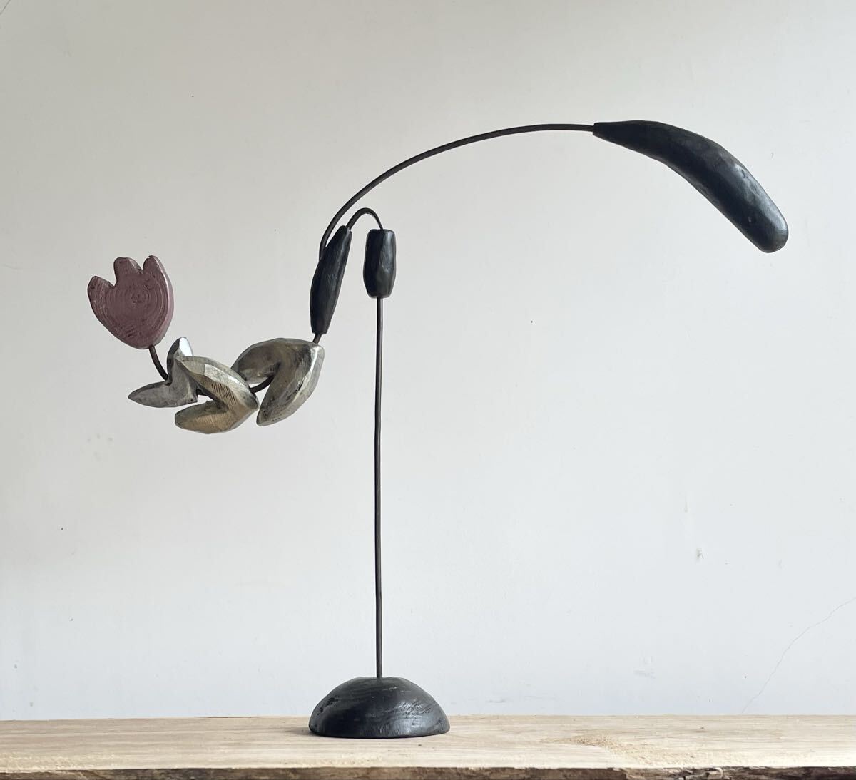 花のヤジロベイ  バランスアート拍卖