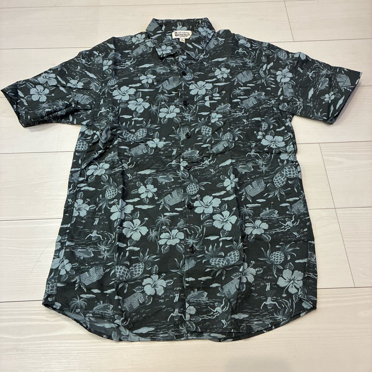 archive オールドユニクロ アロハシャツ 総柄 ボタニカル モノクロ 希少 アロハシャツ 花柄 半袖シャツ ハワイアンシャツ かりゆしウェア 拍卖