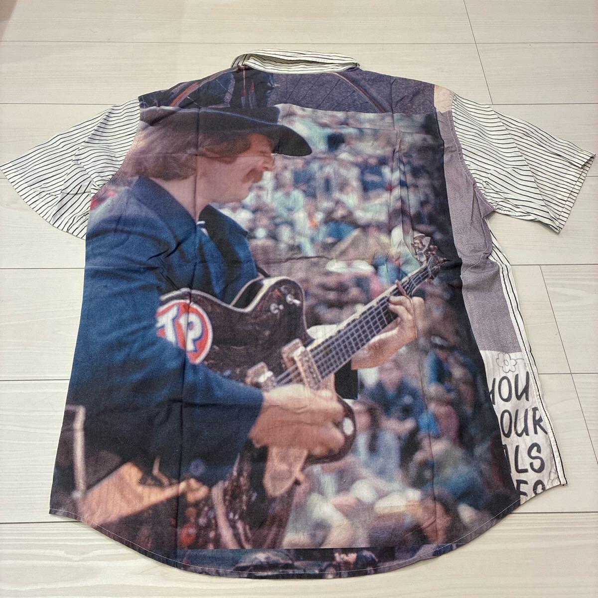 日本製 KATARIST バック フォトプリント ワークシャツ ストライプ ロックバンドTシャツ モノクロ ヴィンテージ アメカジ ストリート拍卖