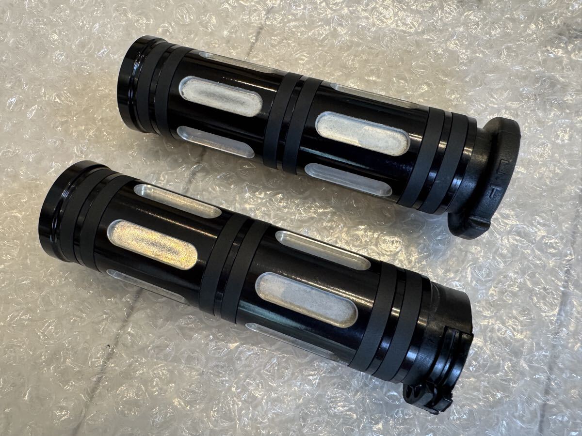 【美品】ハーレー純正 エッジカット・ハンドグリップ Edge Cut Hand Grips スポーツスター拍卖