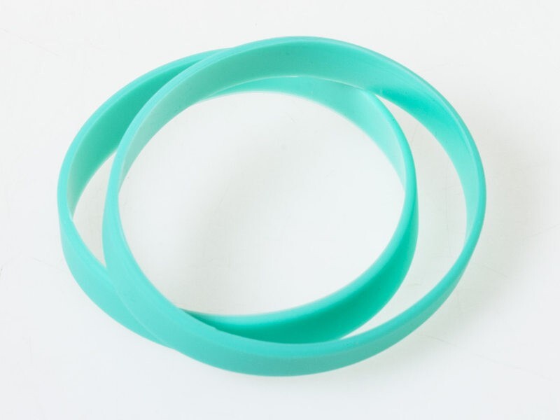 アウトドア スポーツ アクセサリー 無地 男女兼用 シリコンブレスレット 2個セット#エメラルドブルー拍卖