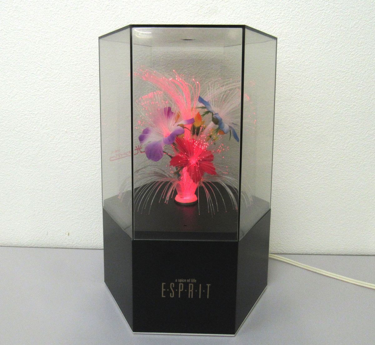 ■ BEj 昭和レトロ 回転式 光ファイバー 赤黄緑と色がかわります 100V 高さ 27cm ファイバーライト ファイバーフラワー 中古品拍卖