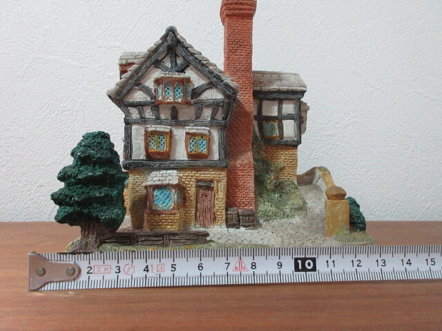 英国製 ミニチュアハウス 1987年制 The Golden Unicorn inn 1850グラム 重い ビンテージ ミュージアム 拍卖