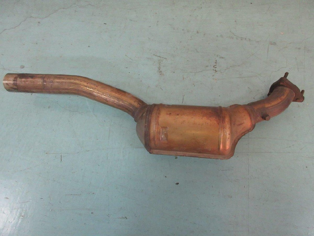 #759 ポルシェ996 純正触媒キャタライザー⑥(996.113.021.52) 拍卖