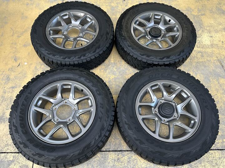 ジムニー JB64 TOYO オープンカントリー R/T ブラックレター 185/85R16 16インチ スズキ 純正 ホイール 4本セット ホイールキャップ付き拍卖