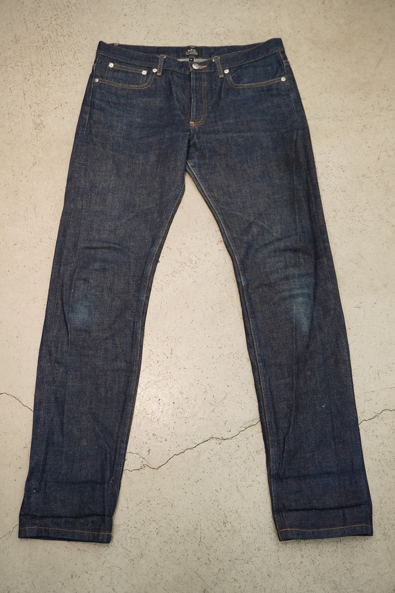 A.P.C. APC アーペーセー PETIT NEW STANDARD プチニュー スタンダード ボタン フライ デニム パンツ GKS-5303 紺 サイズ 32 1026P拍卖