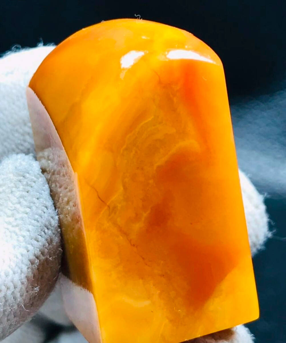 篆刻 印材 田黄石 美材3712 サイズ:1.8-1.8-3.4CM拍卖