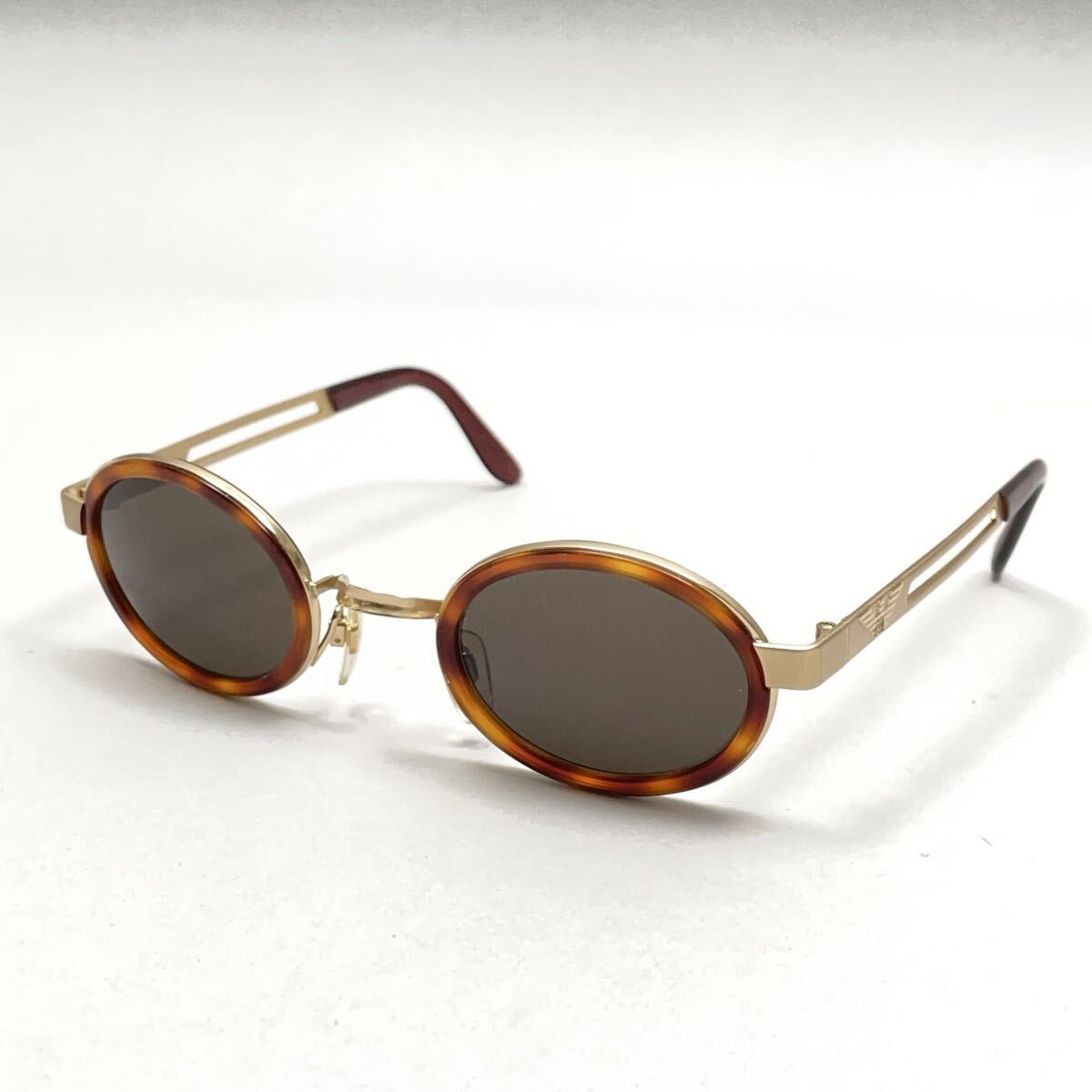 美品!! EMPORIO ARMANI サングラス オーバル べっ甲カラー057-S 813 135 J18-13拍卖