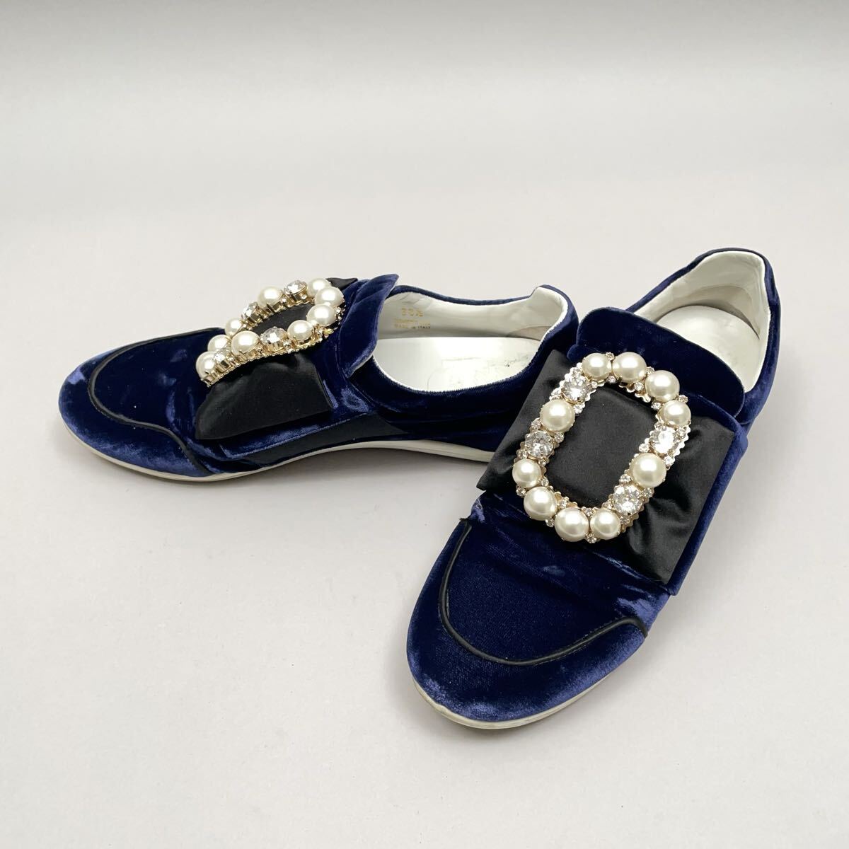 roger vivier スニーカー スリッポン 38.5 G18-65拍卖