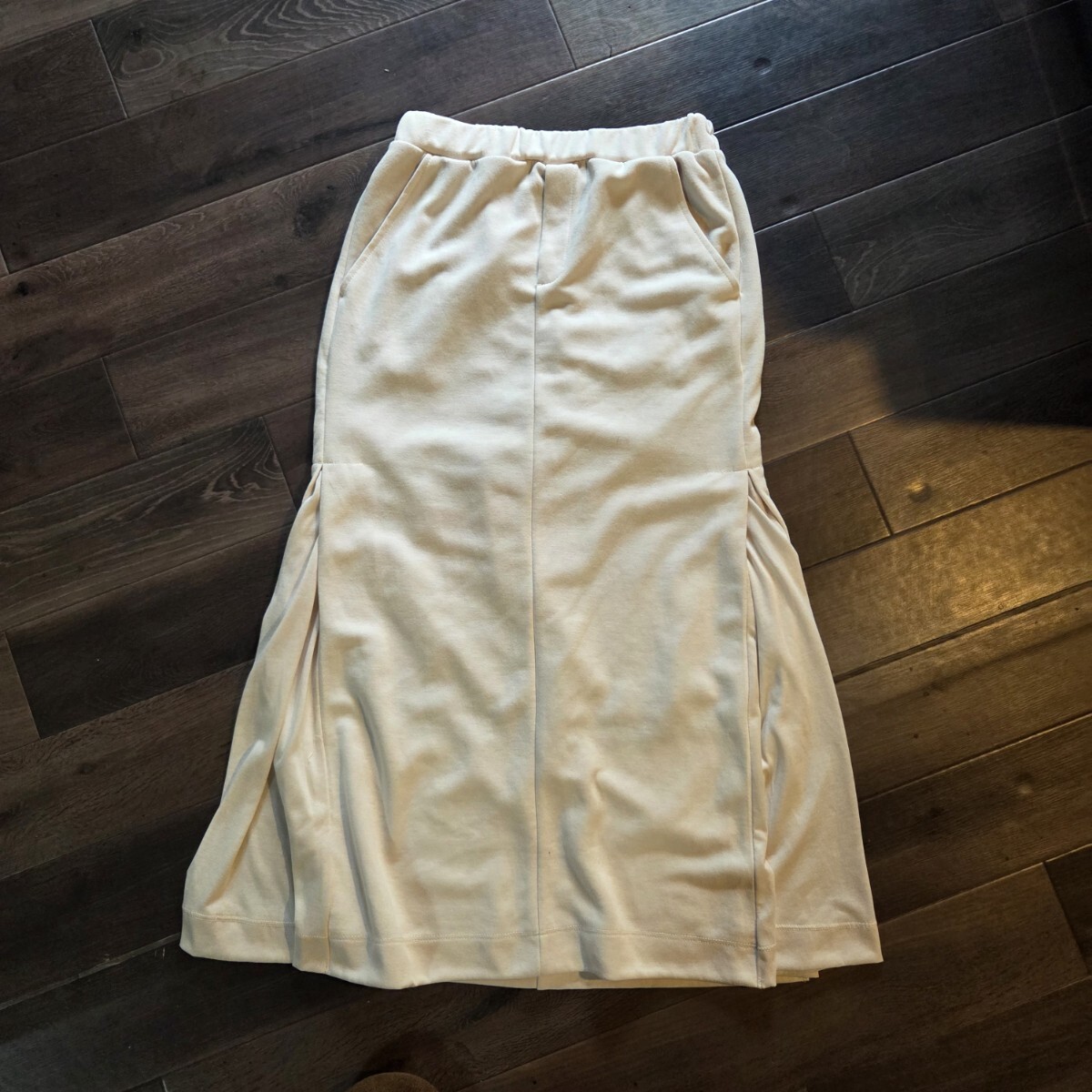 超美品 Tami Brama タミブラーマ★両脇タック入り ロングスカート ショップチャンネル 拍卖