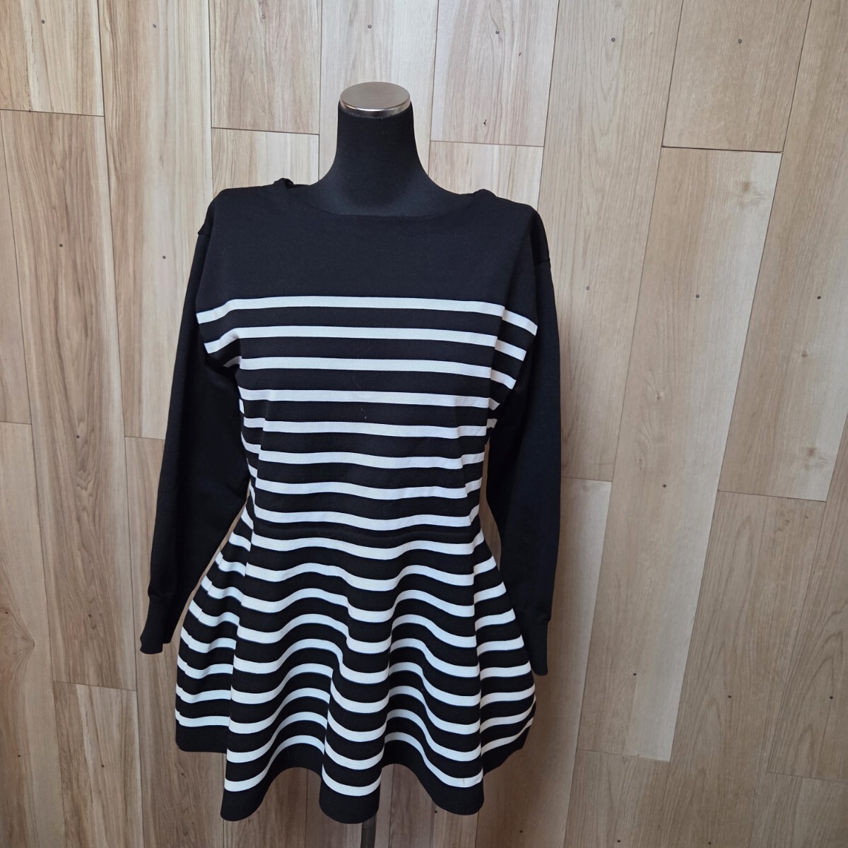 超美品 BEARDSLEY★ビアズリー ボーダーチュニック 長袖 Fサイズ拍卖