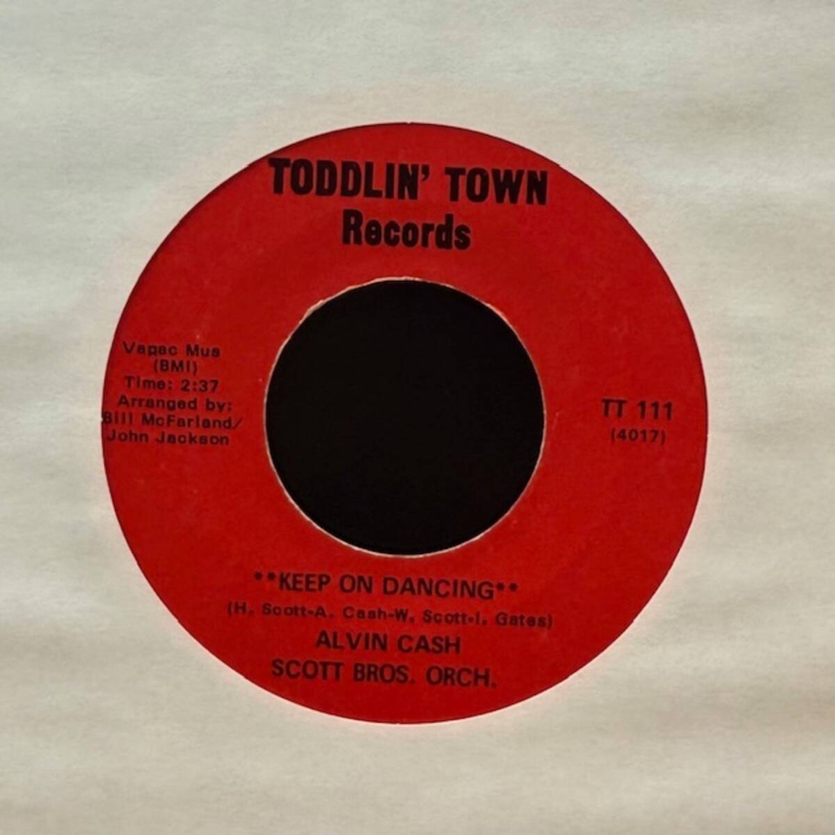 ★Alvin Cash / Scott Bros. Orch. - Keep On Dancing(7インチ)拍卖