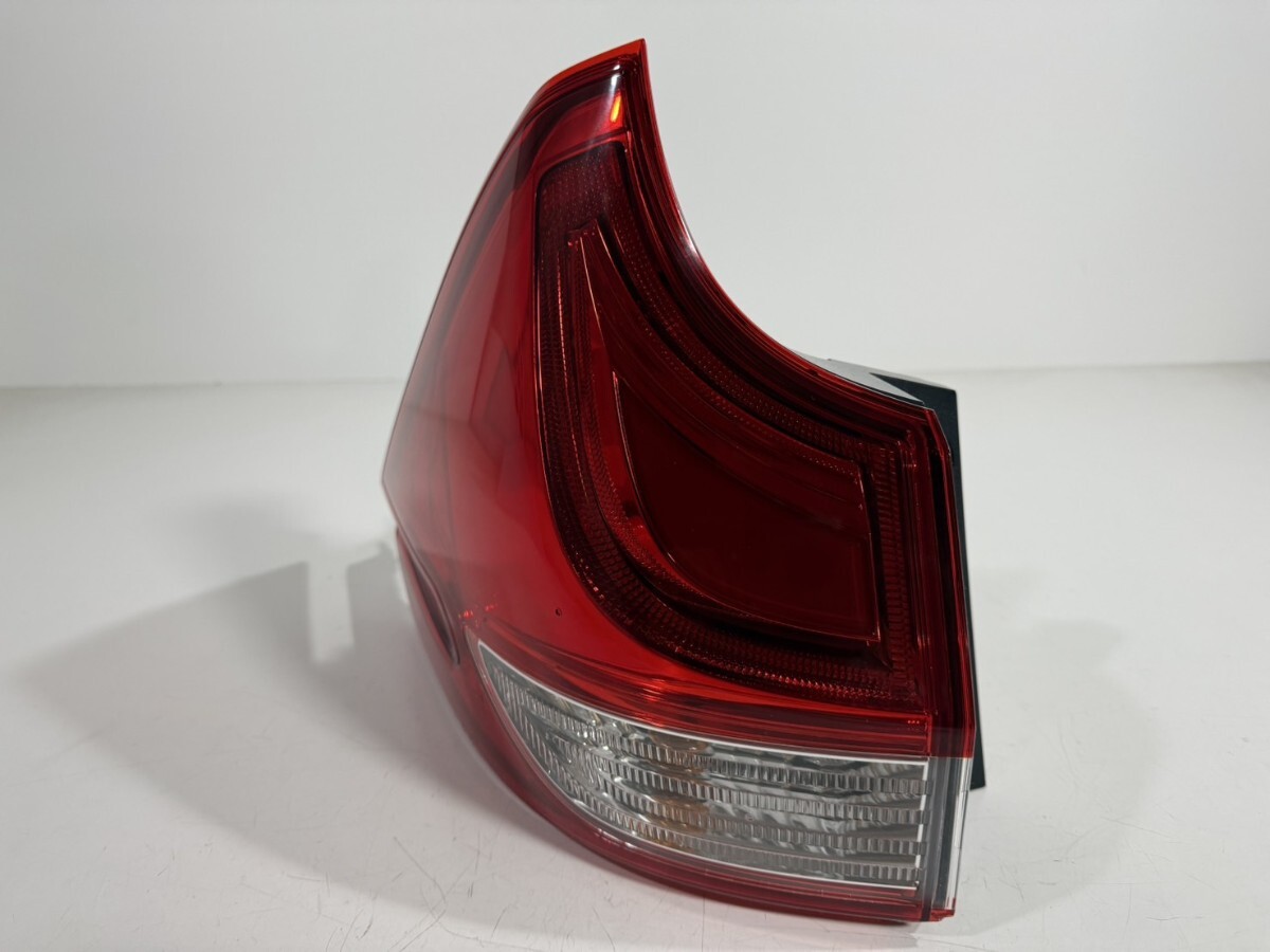 ホンダ純正 GB5/GB6/GB7/GB8 フリード テールライト Assy 左側 KOITO 220-62201 刻印J0 棚番T-516拍卖
