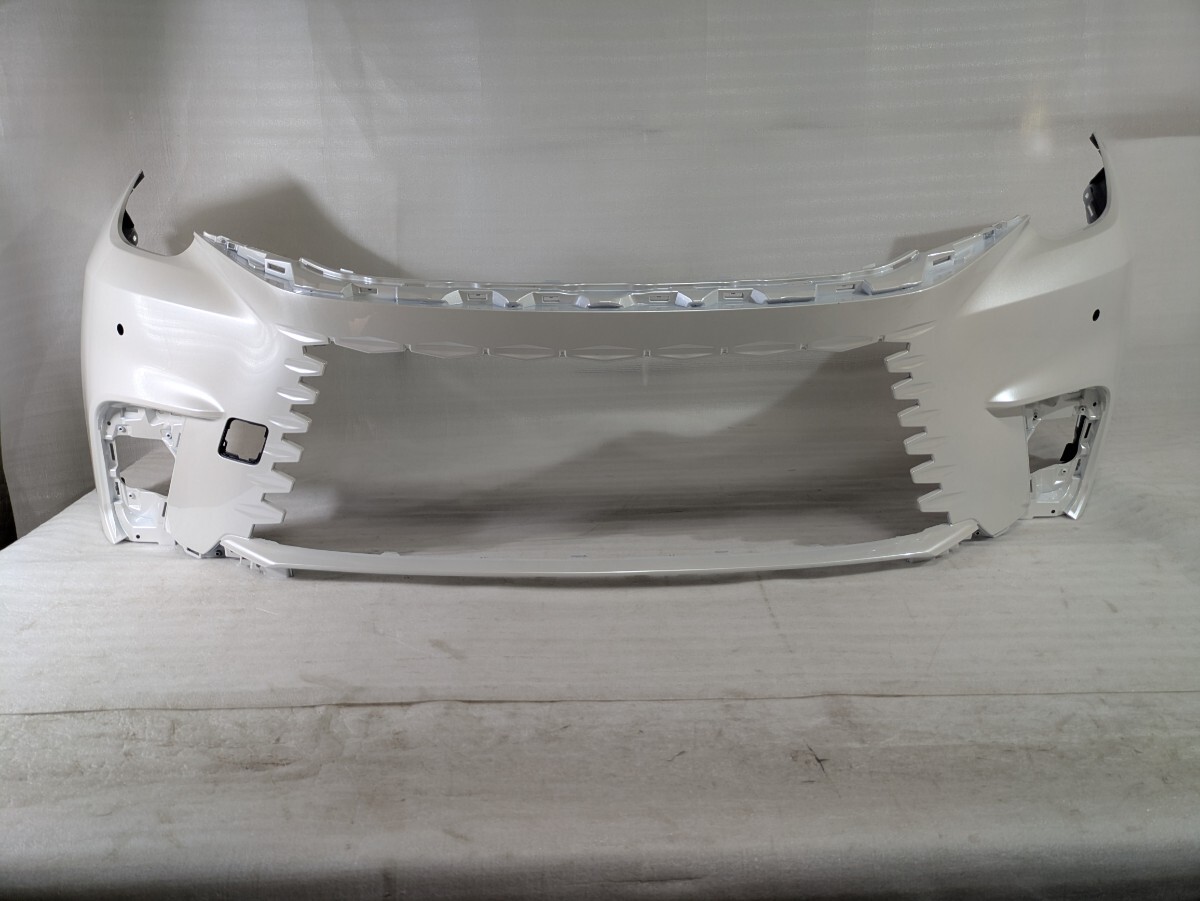 レクサス純正 MAYH10/MAYH15 レクサス LBX フロントバンパー 52119-52F10/30/30 パールホワイト 棚番G-1187拍卖