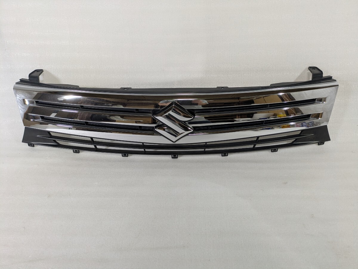 スズキ純正 MM32S/MK32S スペーシア Xリミテッド フレアワゴン フロントグリル 71741-81M0  棚番G-1195拍卖