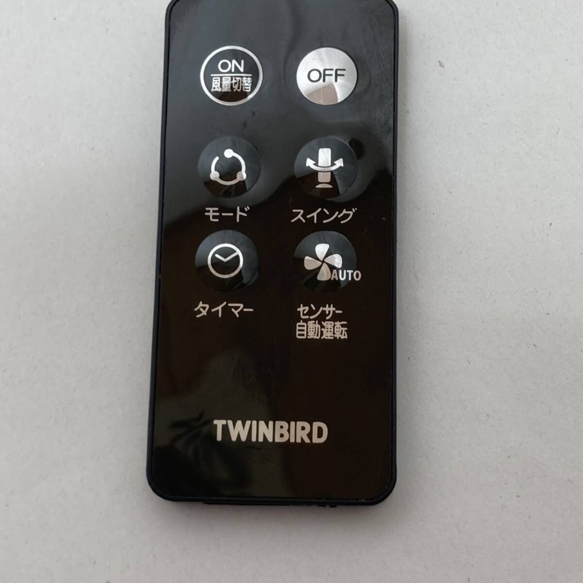 【TWINBIRD 純正 リモコン 23X18】動作保証 即日発送 タワーファン EF-D943用リモコン拍卖