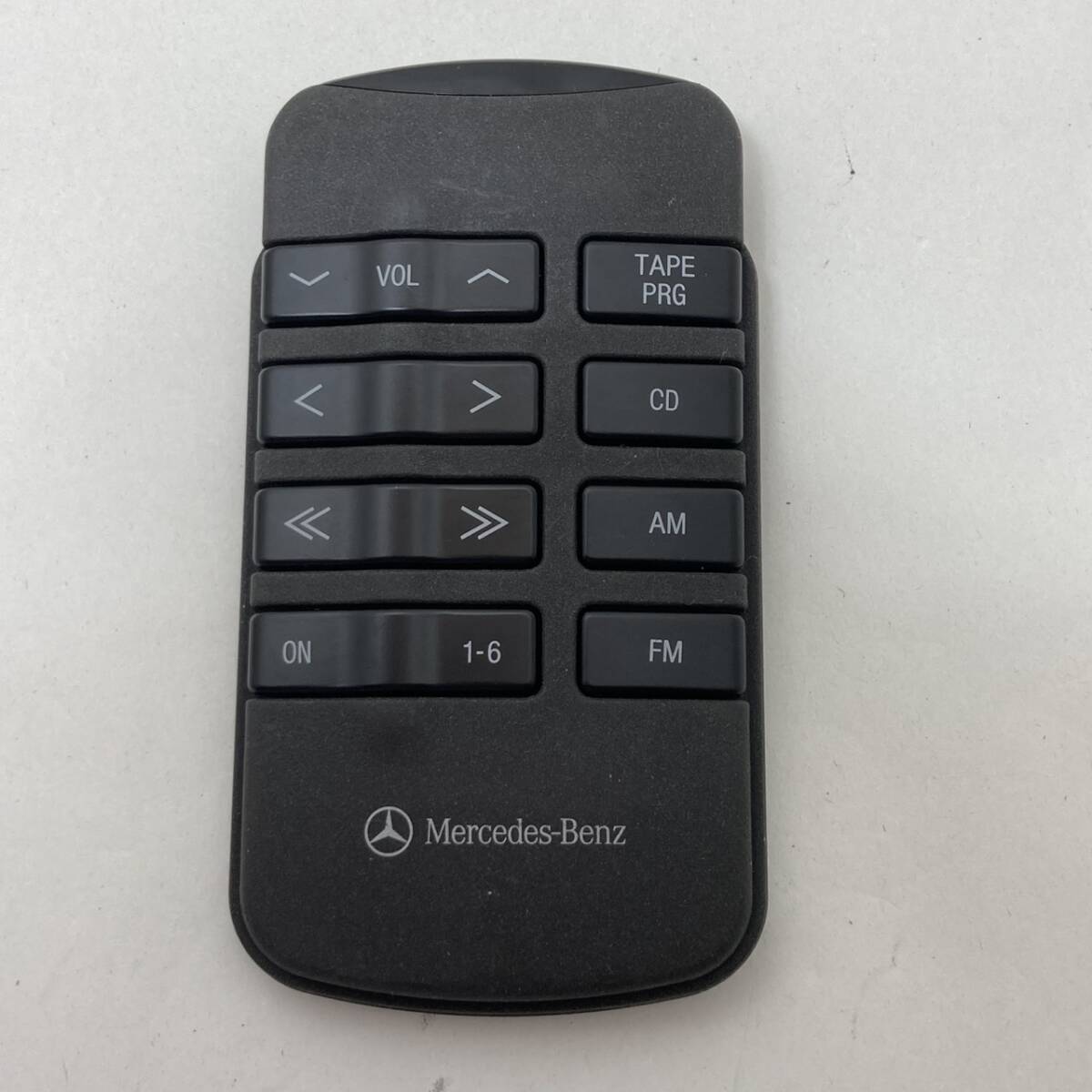 【メルセデスベンツ 純正 リモコン 23Q07】動作保証 即日発送 000 820 83 26 500SL オーディオ リモコン拍卖