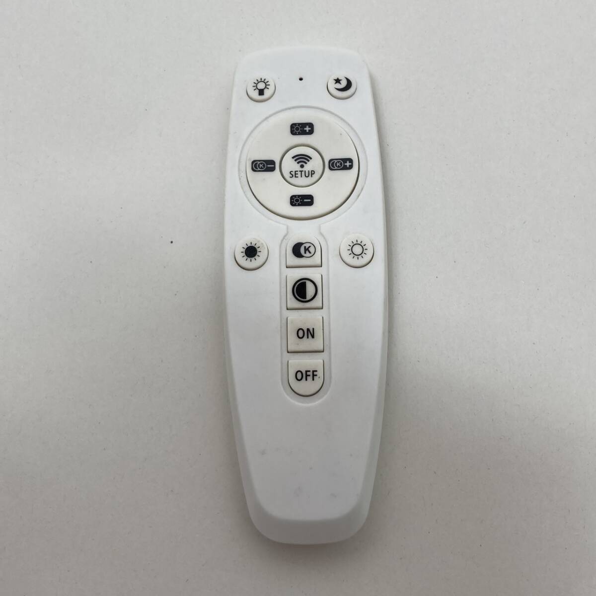 【 純正 リモコン 24E19】動作保証 即日発送 照明用 電池フタ欠品拍卖