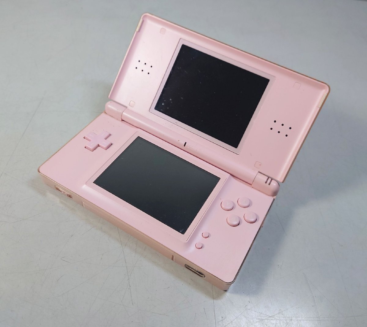 KN5479 【ジャンク品】 Nintendo 任天堂 DS Lite ソフト ポケモンブラック付き拍卖