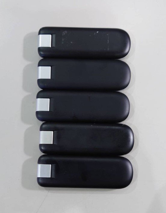 KN3291 【中古品】 NCXX USB LTEデータ通信端末 UX302NC LTE/3G/GSM 150Mbps Windows/Mac/Chrome OS対応 5個セット拍卖